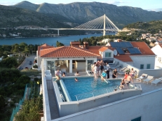 Roof terrace with pool