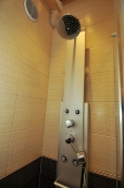 integrated massage shower column for massage