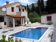 Spacious 3 bedroom apartment Dubrovnik Riviera